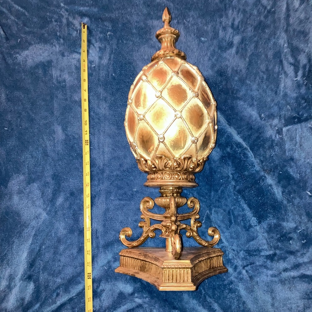 Beautiful Gold Fabrege’ like Decorative large egg